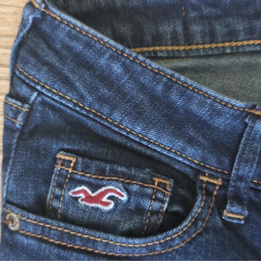 Hollister Women's Dark Wash Skinny Jeans Size 24 Low Rise Blue Denim - Picture 3 of 5